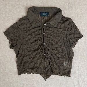 Cider Lace Ruched Button Down Shirt with Notched Collar cropped shirt